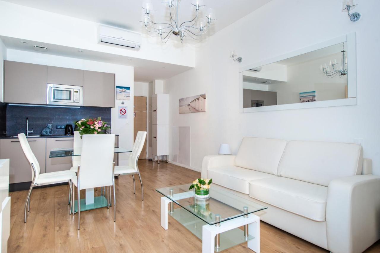Lamartine- Heart Of Center- Modern And Design Flat Nice Buitenkant foto